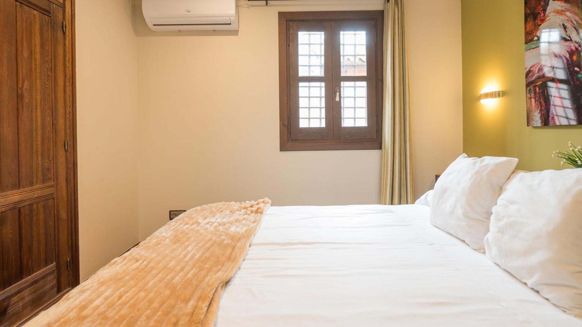 Apartamentos Las Teresitas Junto A La Catedral Toledo Værelse billede
